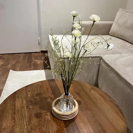 With Mediterranean Charm In The Heart Of The Provencal Market Апартаменти