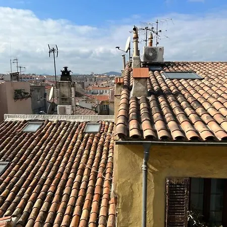 With Mediterranean Charm In The Heart Of The Provencal Market